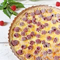Tarta migdałowa z malinami