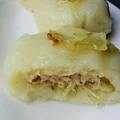 Kluski Z Mięsem Z Rosołu I Podduszoną Kapustą Kiszoną