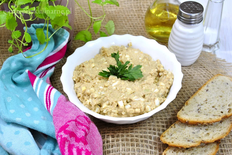 Pasta z ryby w pomidorach