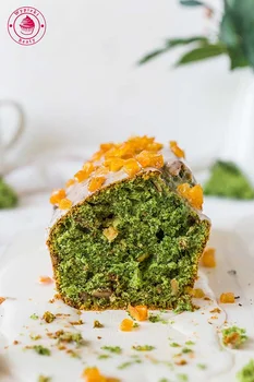 Babka szpinakowa z orzechami