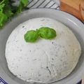 Ziołowy ser z jogurtu greckiego