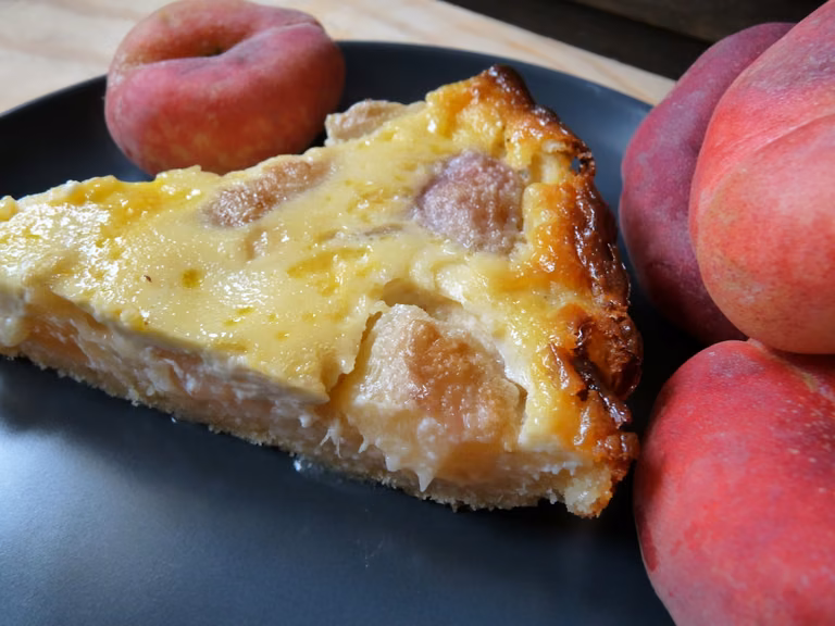 Tarta brzoskwiniowa bardzo kremowa