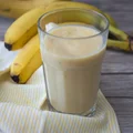 Owsianka bananowo migdałowa