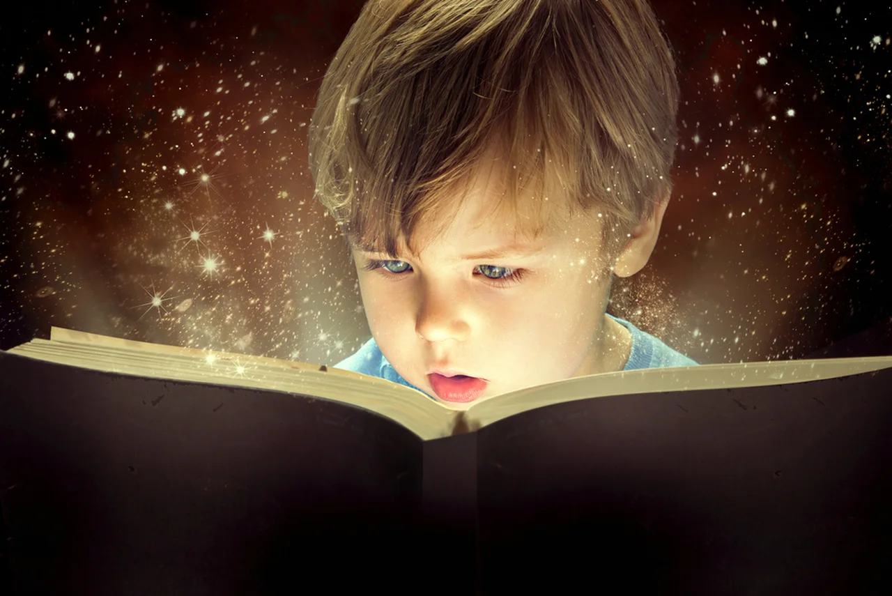 Dlaczego dobrze jest czytać dziecku już od najwcześniejszych lat?