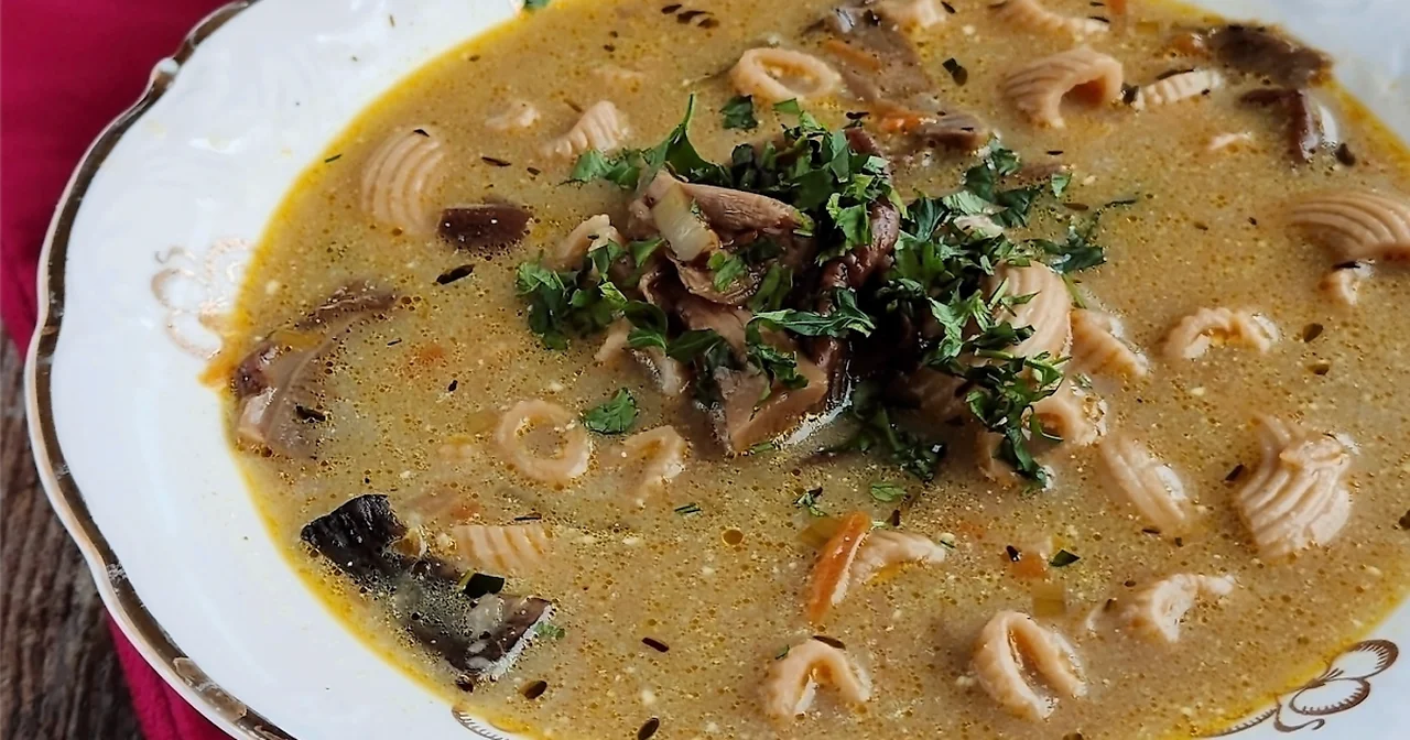 prosta zupa grzybowa