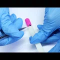 Jak wykonać prosty wzorek na paznokciach