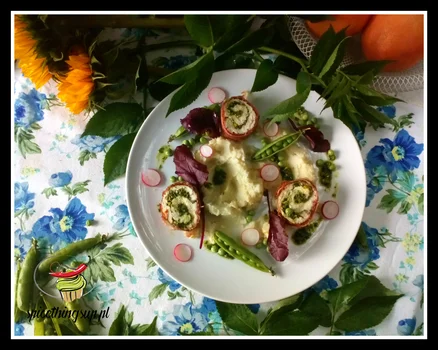 Roladki drobiowe z pistacjowym pesto