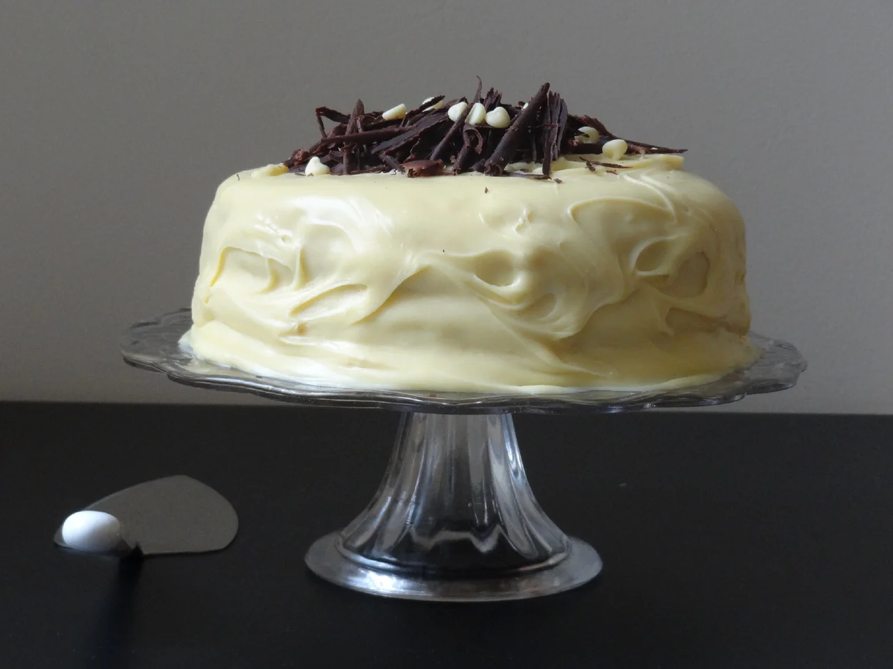 Tort z białą czekoladą