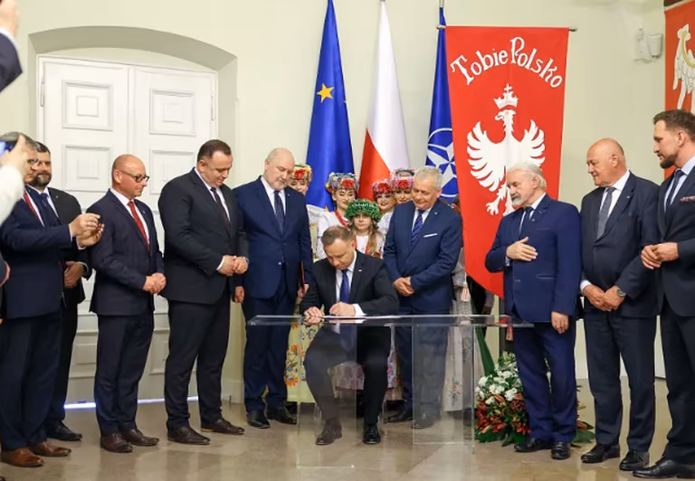 20 czerwca nowym świętem państwowym? Andrzej Duda podpisał projekt ustawy