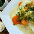 Zupa kalafiorowo-serowa