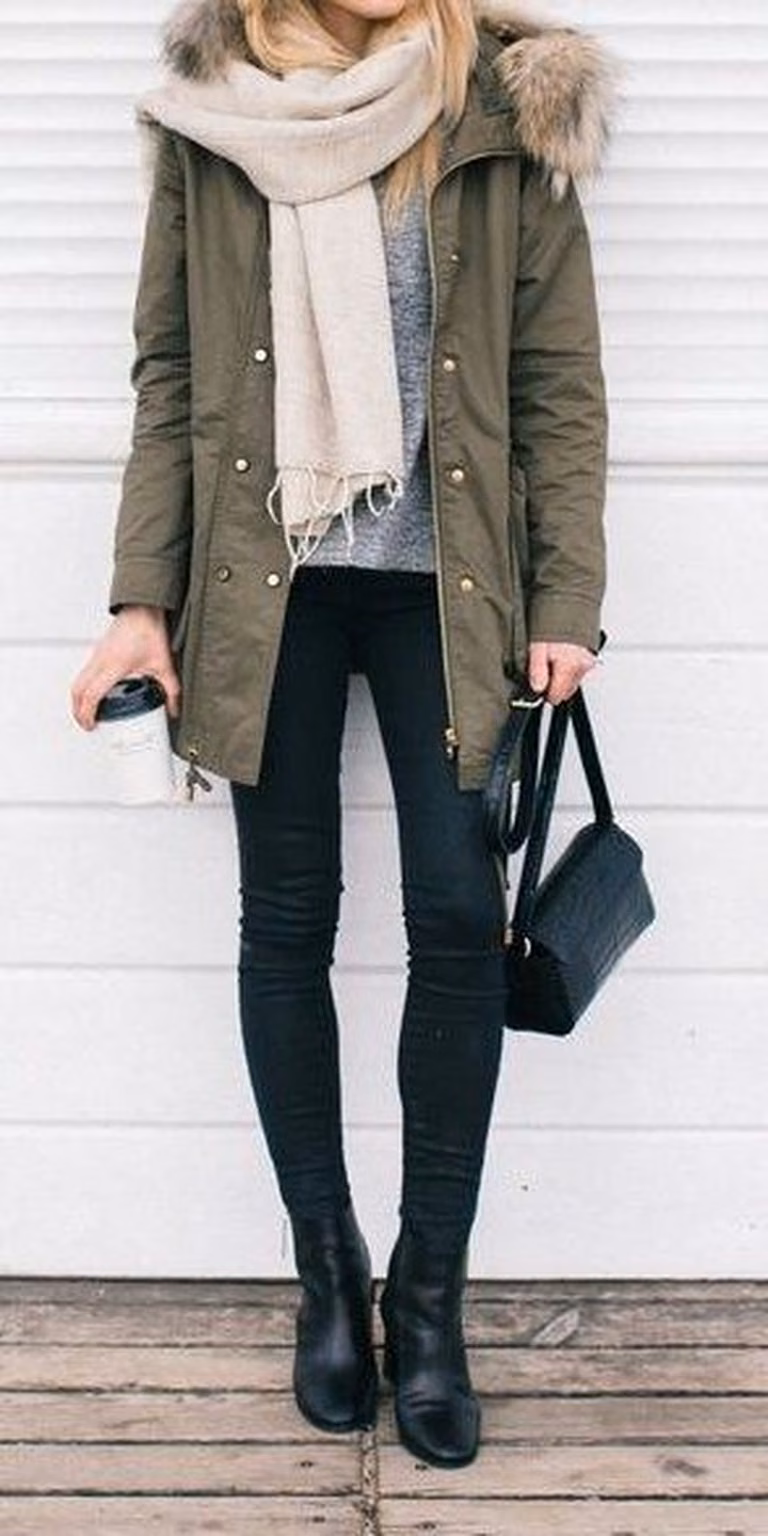 Zimowa parka khaki