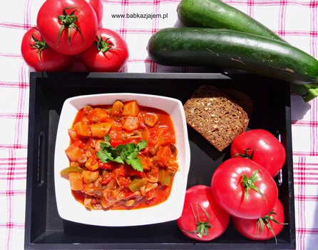 Leczo | Leczo z cukinią i pieczarkami