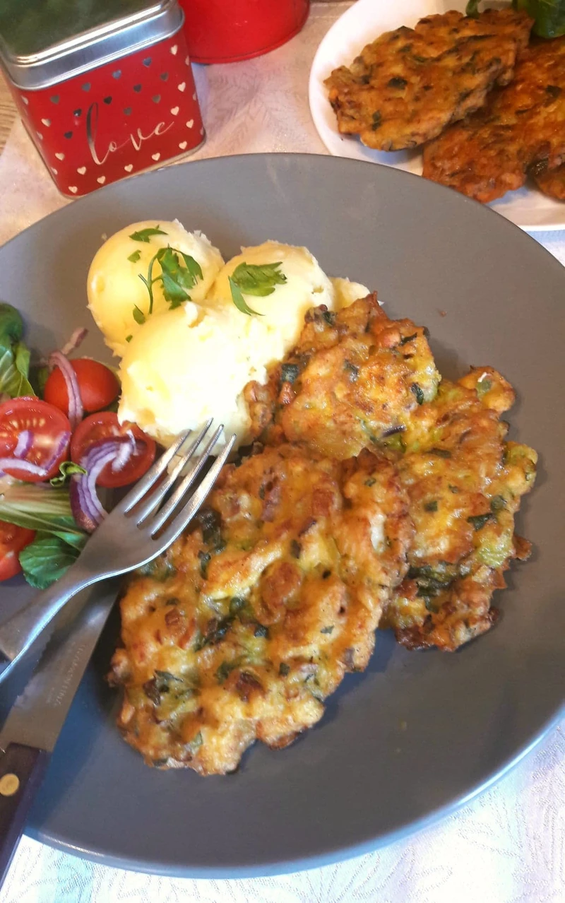 Kotlety siekane z pak choi i pieczarkami