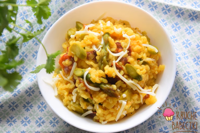 Risotto ze szparagami i boczkiem
