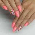 Śliczny manicure