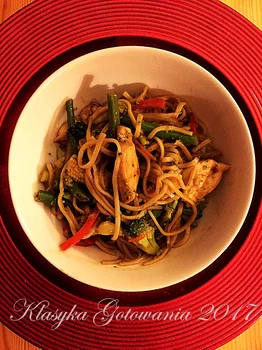 Chińszczyzna (Chow Mein)