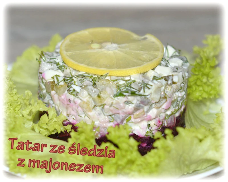 Tatar ze śledzia z majonezem