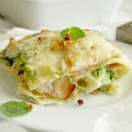 Lasagne z brokułami i szynką