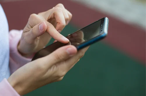 500 zł rekompensaty dla użytkowników popularnej sieci komórkowej! Jest decyzja UOKiK