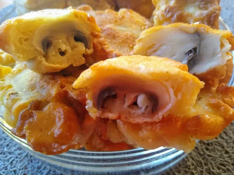 Pieczarki w cieście naleśnikowym