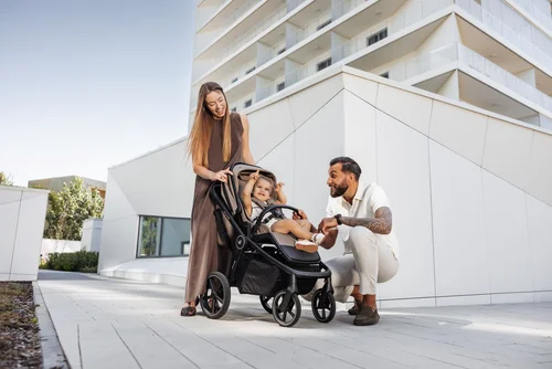 Kiedy używać adapterów podwyższających w gondoli wózka?