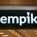 Koniec Empików w galeriach handlowych? Sieć rezygnuje z części umów