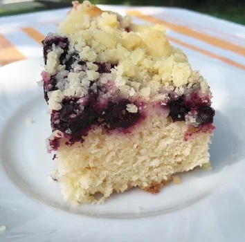 Placek drożdżowy z owocami
