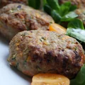 Pieczone kotlety mielone z indyka i cukinii