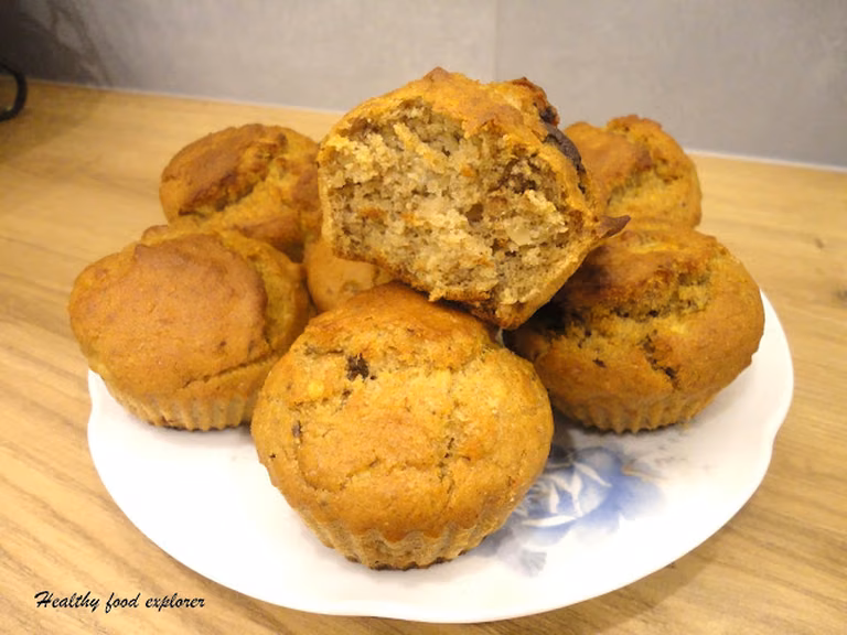 Muffinki orzechowe z czekoladą