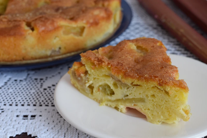 Ciasto z ricottą i rabarbarem