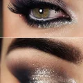 Imprezowy make-up