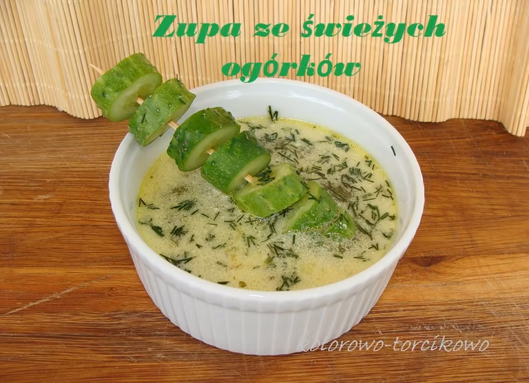 Zupa ze świeżych ogórków