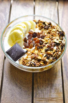 Bardzo chrupiąca gryczana granola z kakao