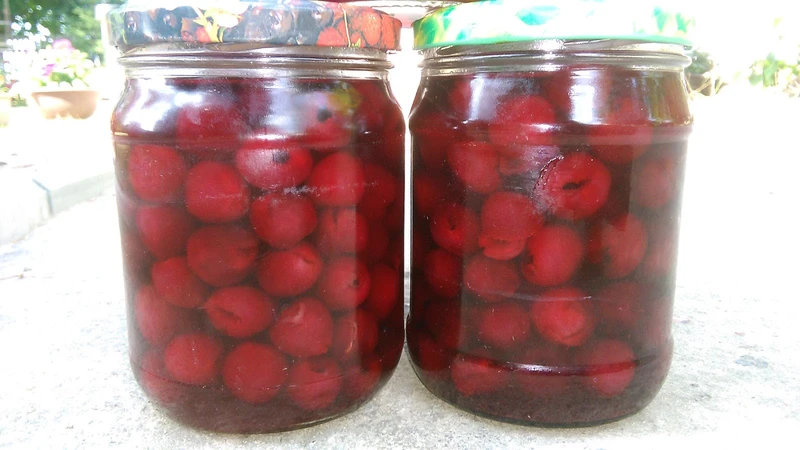 Wiśnie w syropie