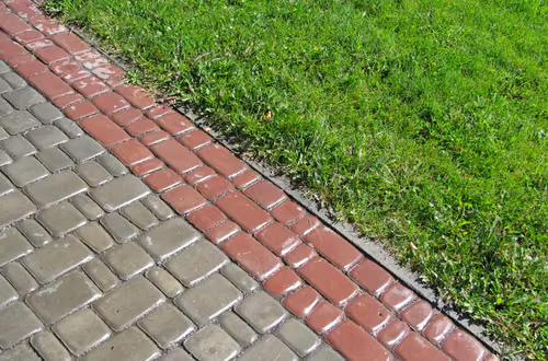 Nowe opłaty za deszczówkę. Wiele osób nawet nie wie, że je obejmują