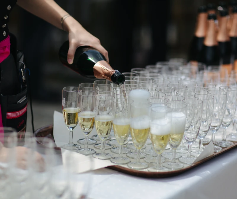 Wesele bez alkoholu - czy to się uda? Kto nie będzie zadowolony?