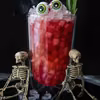 Halloweenowy drink z granatem i rozmarynem! Nieziemsko straszny i pyszny jednocześnie