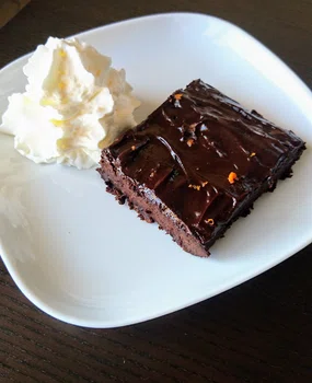Obłędnie czekoladowe brownie - bez glutenu, bez laktozy, bez jajek :)