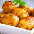 Jogurtowe ziemniaki pieczone w rękawie FIT