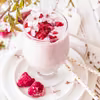 Sernikowe smoothie z malinami
