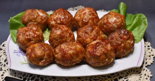 Kotlety mielone z salami
