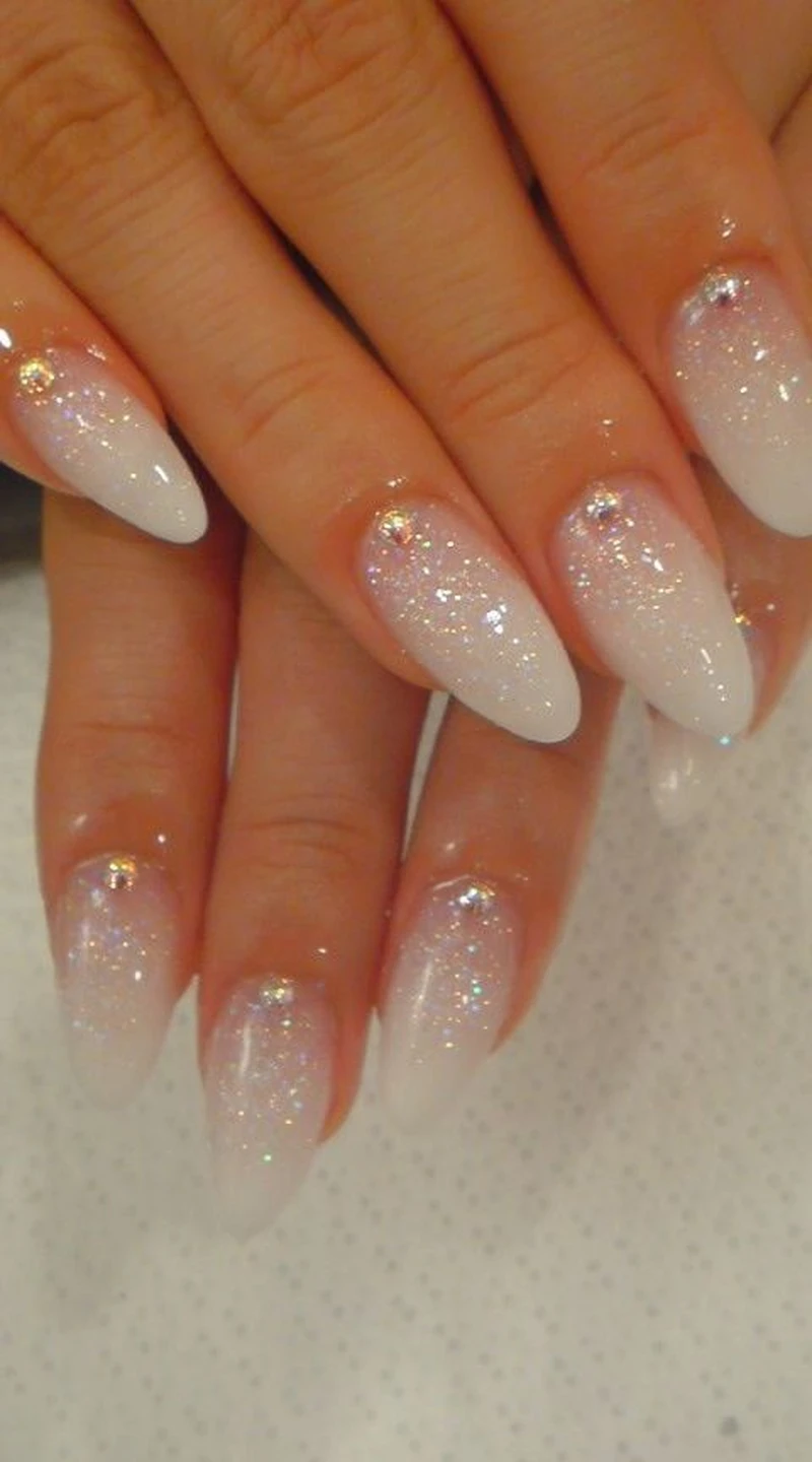 Ślubny manicure