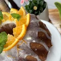 Wilgotna babka pomarańczowa