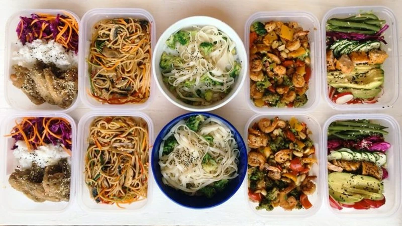 MENU NA TYDZIEŃ: DIETA Z PUDEŁKA AZJA EXPRESS