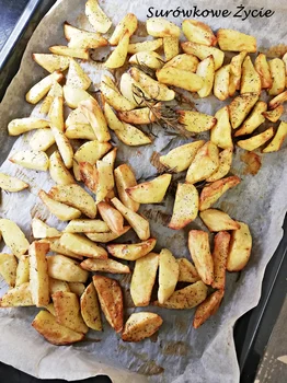 Pieczone ziemniaczki w ziołach włoskich z rozmarynem