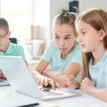 Zakaz social mediów dla dzieci do 15 lat? MEN pokazało plan zmian!