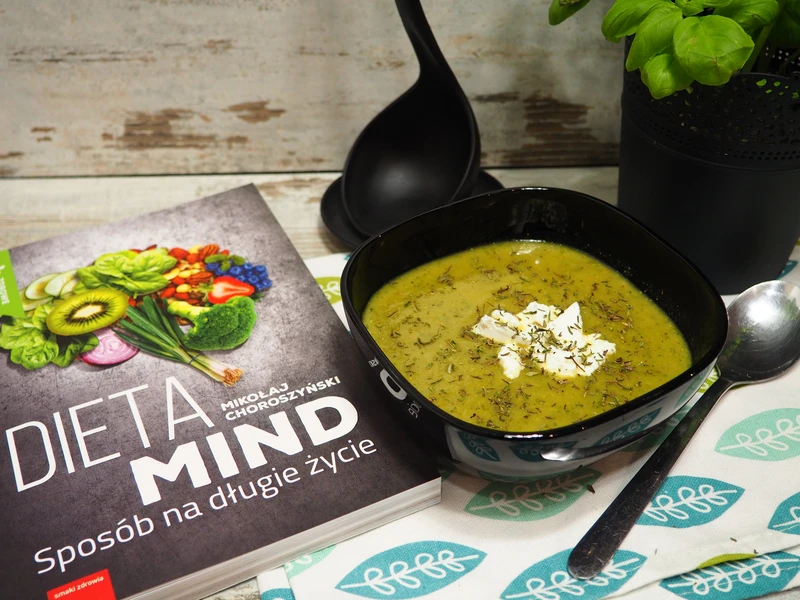 ZUPA Z PIECZONEJ CUKINII Z TYMIANKIEM