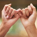 7 sił, które sprawiają, że przyjaźnie między kobietami są niezniszczalne. Nr 3 Cię wzruszy!