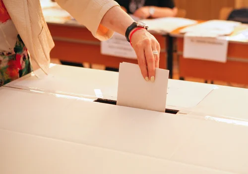 Wybory prezydenckie 2025 już 18 maja! Te godziny są kluczowe!