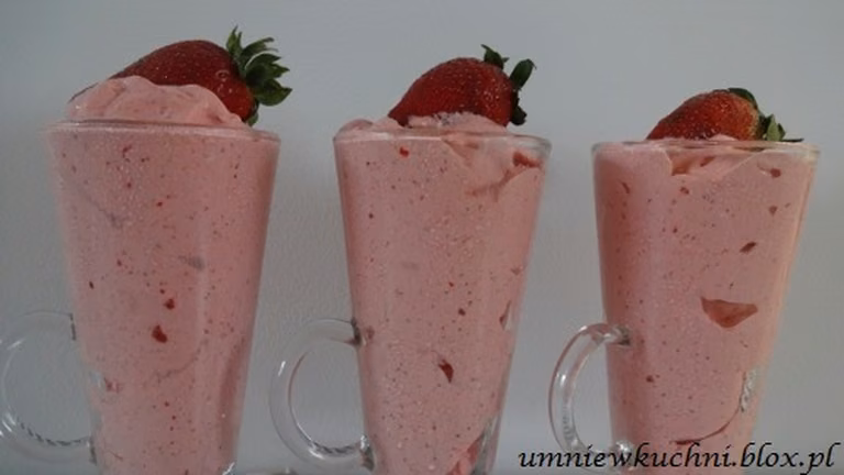Błyskawiczne lody owocowe
